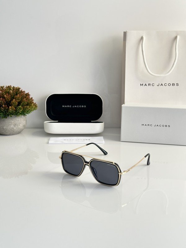 Marc Jacobs 2119 Gold Black