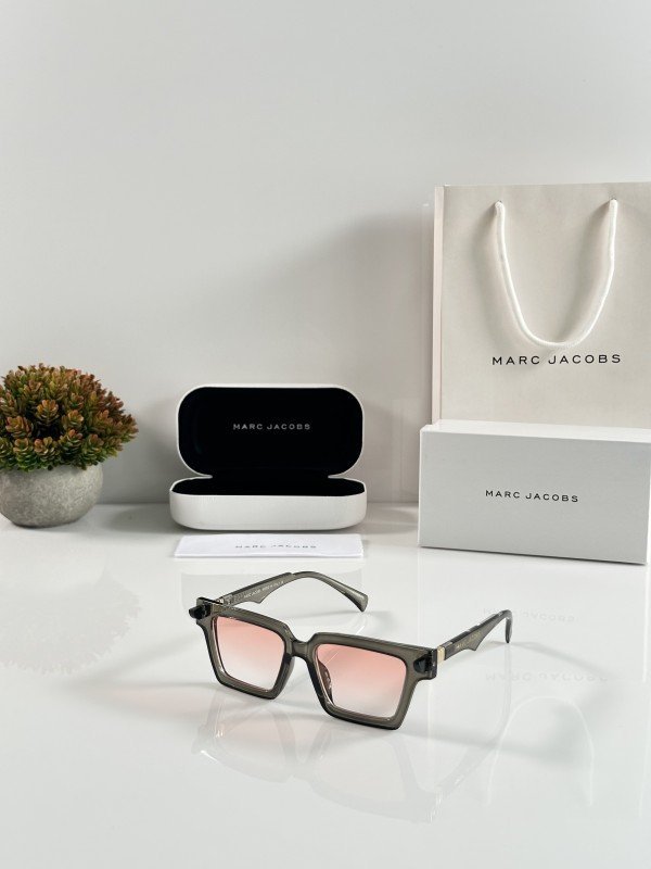Marc Jacobs 8777 Grey Pink