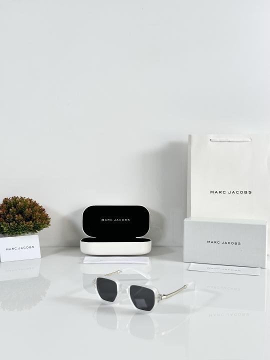 Marc Jacobs 1140 Ice Black