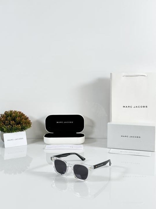 Marc Jacobs 1114 Water Black