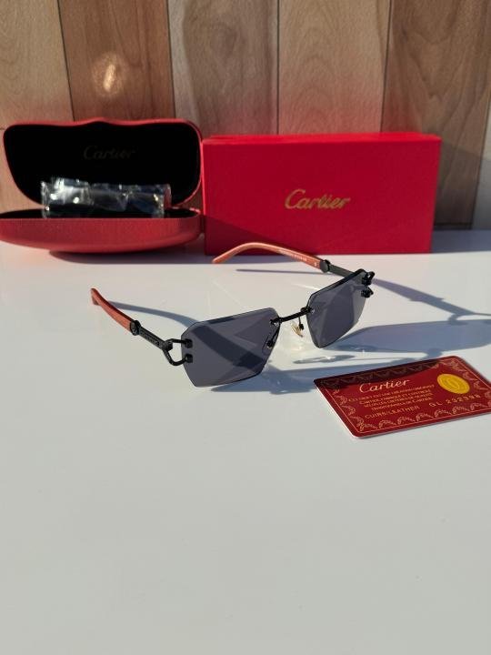 Cartier_822_black